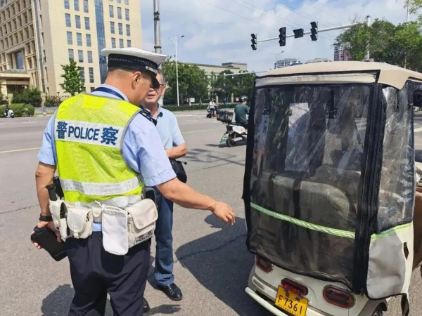 北京发布电动自行车新规 8月31日前需完成十年车延用登记