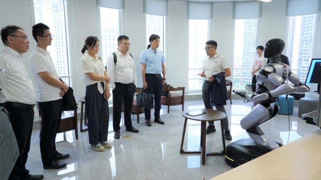 安车智行与龙行未来达成战略合作，共筑商用车数智安全新生态